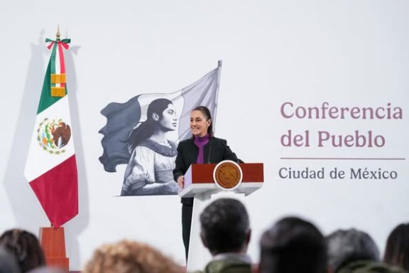 Conferencia de Prensa Matutina "las Mañaneras del Pueblo". Tema: 700 años de México- Tenochtitlan.