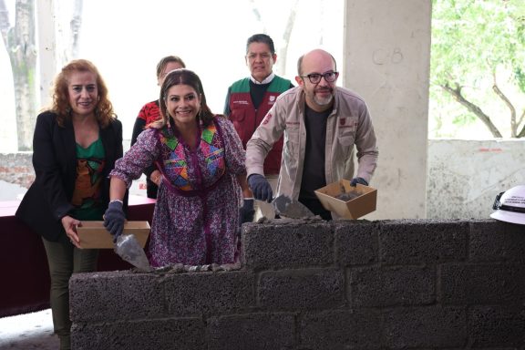 PROGRAMA DE VIVIENDA PÚBLICA EN RENTA, CON UNA INVERSIÓN DE 600 MILLONES DE PESOS
La mandataria capitalina anunció que este año se tendrán